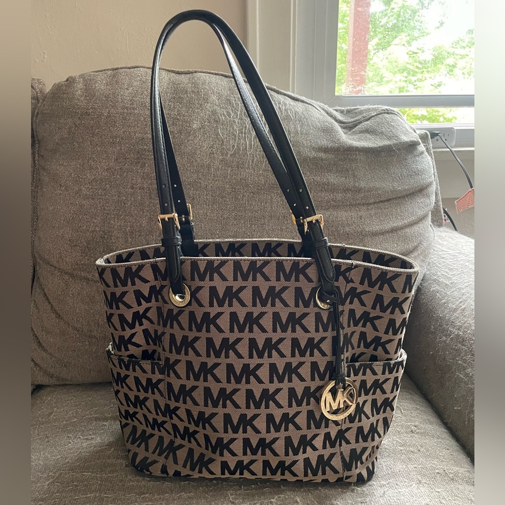 MICHAEL KORS PURSE